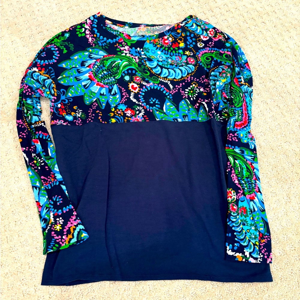 EUC amazing Lilly Pulitzer FINN jersey long sleeve shirt, size small navy neon